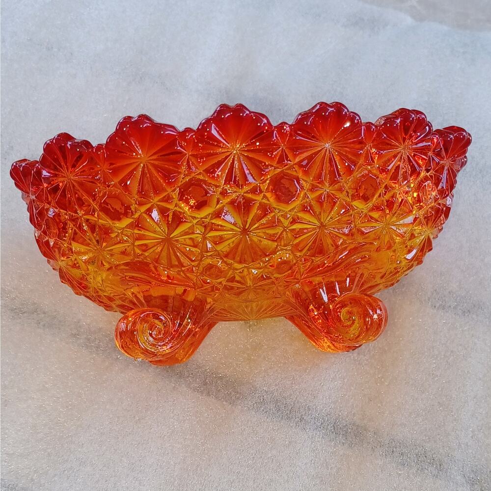 Vintage LG Wright Amberina Daisy and Button 4 Footed Bowl